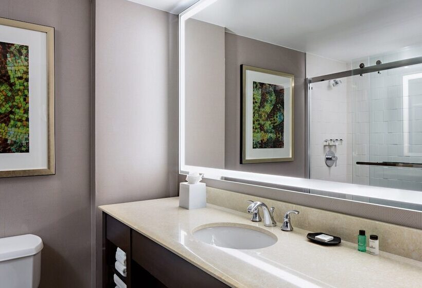 חדר קלאב, Sheraton Dallas