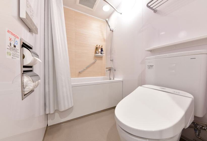Superior Værelse, Vessel Inn Sakae Ekimae