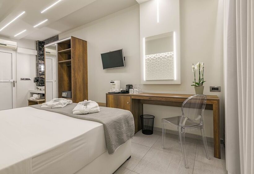 Номер Deluxe, Litore Luxury Living