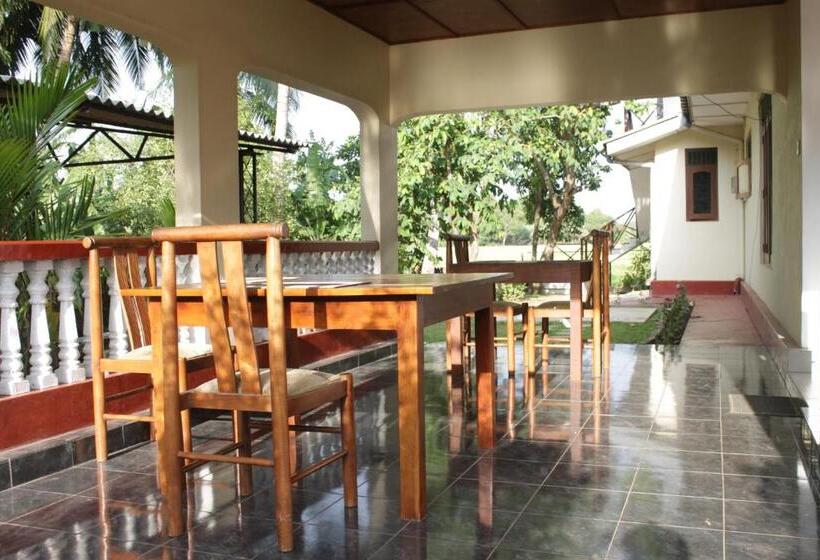Номер Стандарт с Балконом, Sunshine Tourist Rest