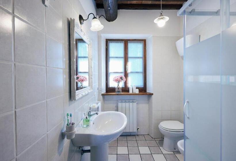 Апартаменты 3 Спальни, Agriturismo Il Borgo