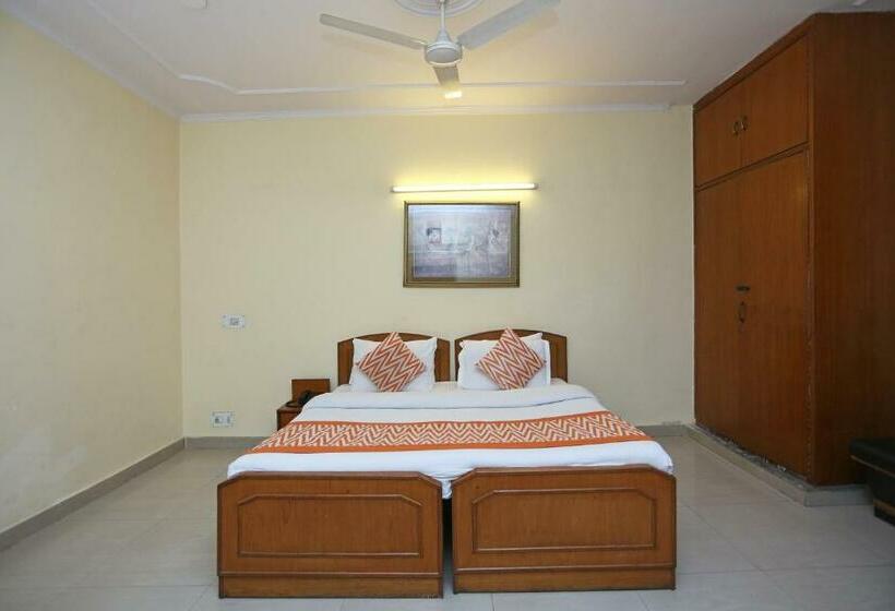 اتاق کلاسیک سه تخته, O Kalkaji Residency Bnb Near Lotus Temple