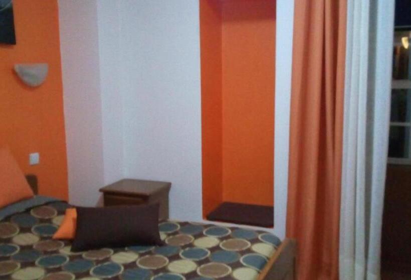 Номер Стандарт, Residencial Moeda