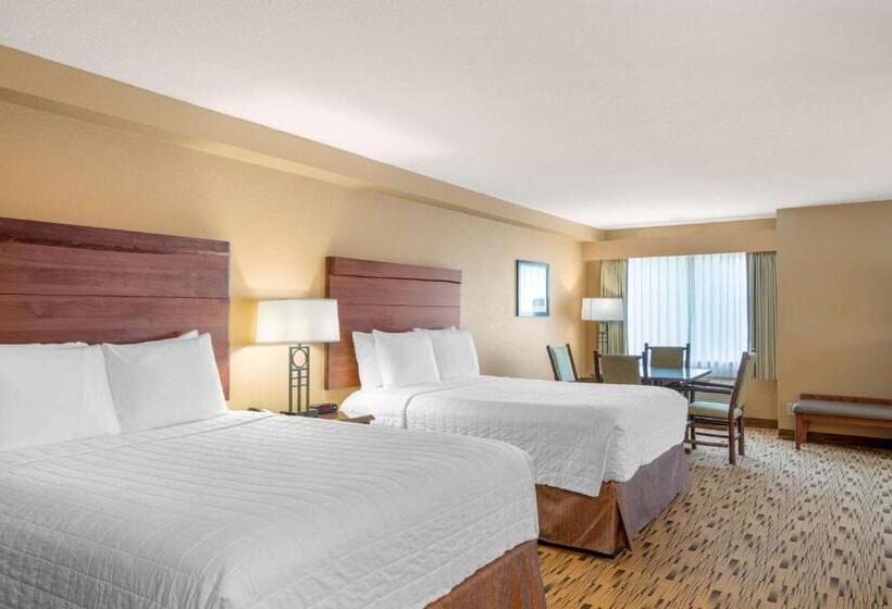 Семейный Номер, Best Western Plus Columbia River Inn