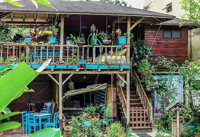 Номер Стандарт, Wood House Hostel
