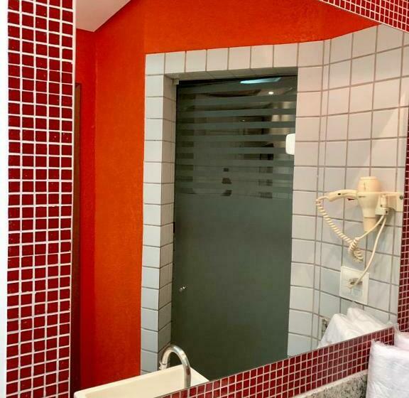 스위트, Auhe Motel