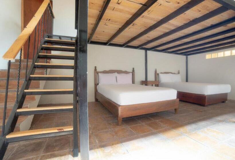 ファミリールーム, Ex Hacienda El Molino