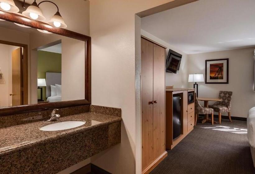 キングサイズベッドのスイートルーム, Best Western Hidesert Inn