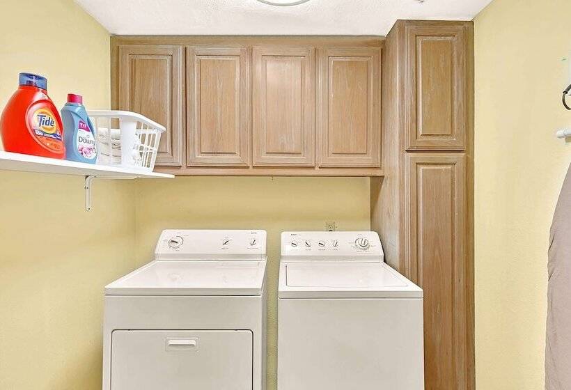 Люкс, Best Western Plus Lewisville Flower Mound