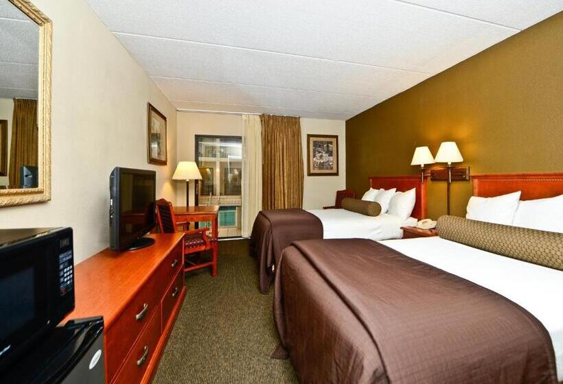 Номер Стандарт 2 Двуспальные Кровати, Ramada By Wyndham Plymouth Hotel & Conference Center
