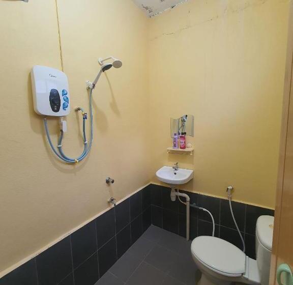 Четырехместный Номер Стандарт, Nks Chalet