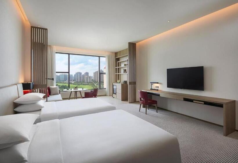 مجموعه ویستا شهر, Hyatt Regency Zhuzhou