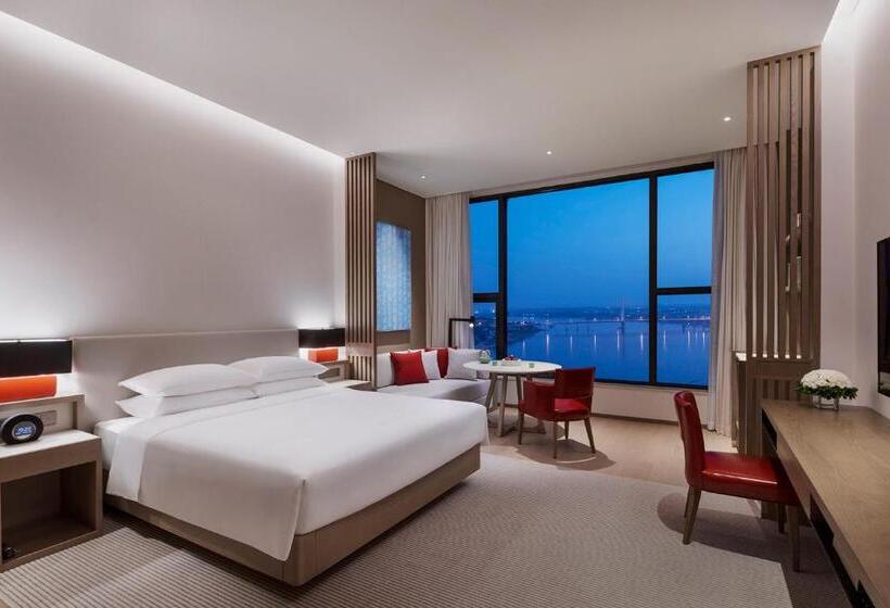 سوئیت با تخت بزرگ, Hyatt Regency Zhuzhou