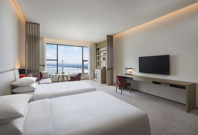 اتاق استاندارد با چشم‌انداز رودخانه, Hyatt Regency Zhuzhou
