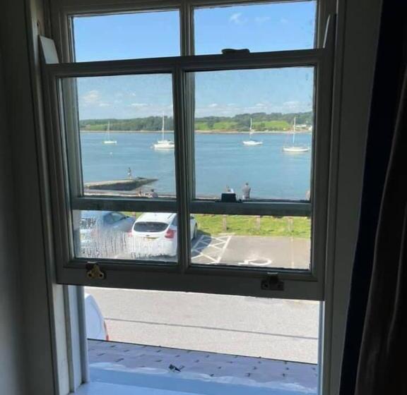 Номер Стандарт Вид на Море, Garddfon Inn