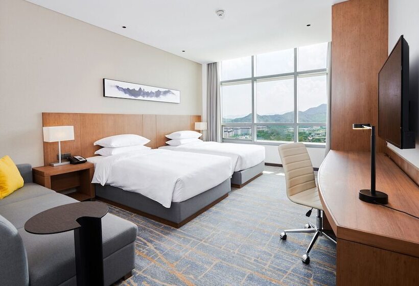 Номер Стандартный с Видом, Hyatt Place Deqing
