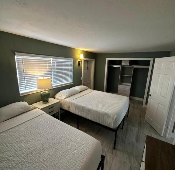 Студия Стандарт Вид на Море, Breezy Palms Resort