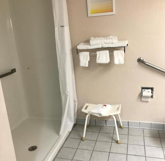 غرفة قياسية سرير كينج, Days Inn By Wyndham Panama City