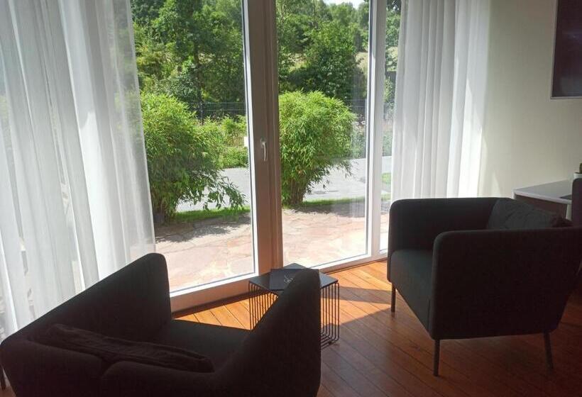 Номер Economy, Motelplushotel Biggeseefront