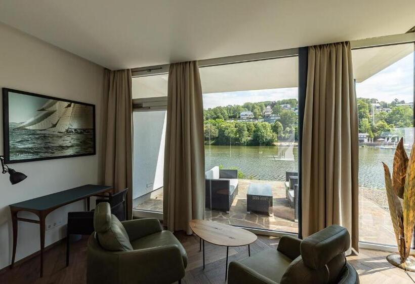 Полулюкс Вид на Озеро, Motelplushotel Biggeseefront