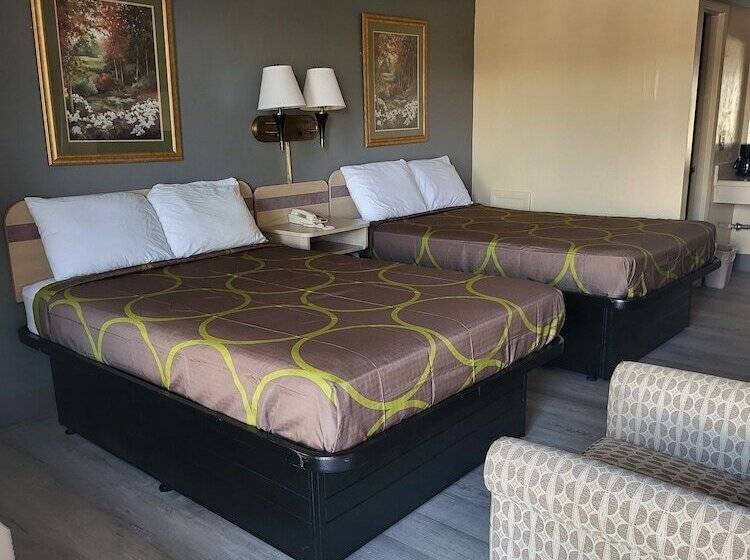 스탠다드 룸 더블 침대 2개, Budget Host Inn Bristol