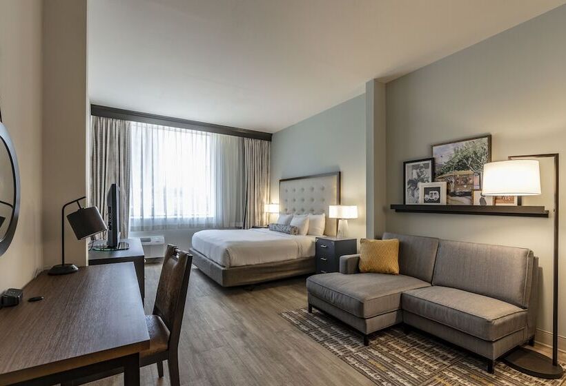디럭스 룸, St Charles Coach House, Ascend Hotel Collection