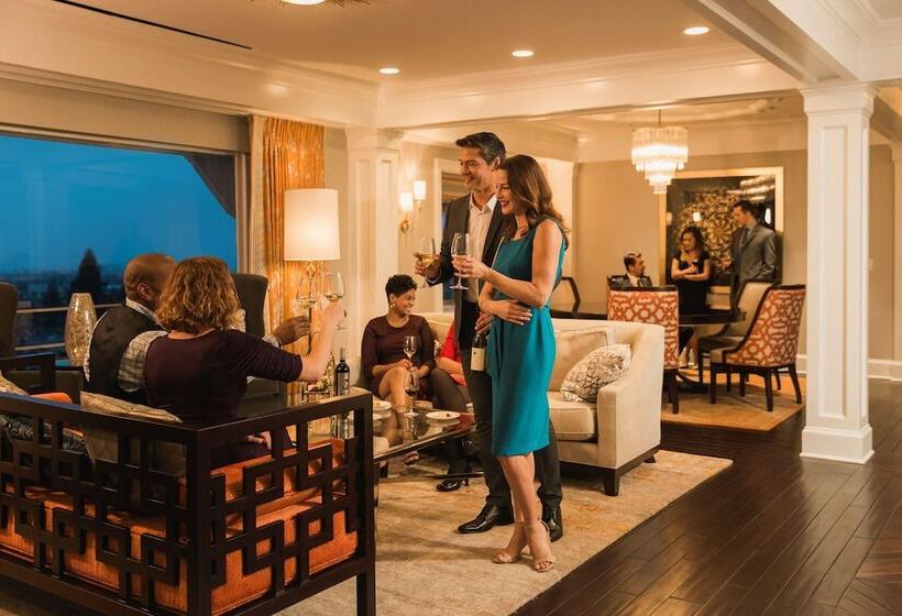 Suite Presidenziale, Claremont Resort & Club