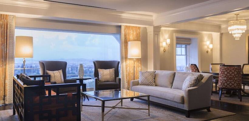 Suite Presidenziale, Claremont Resort & Club