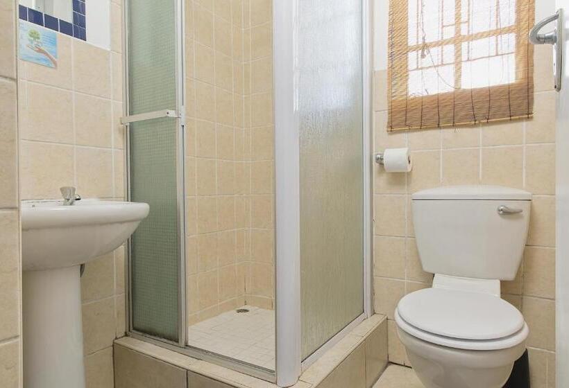 Семейный Номер, Royal Palms Guest House