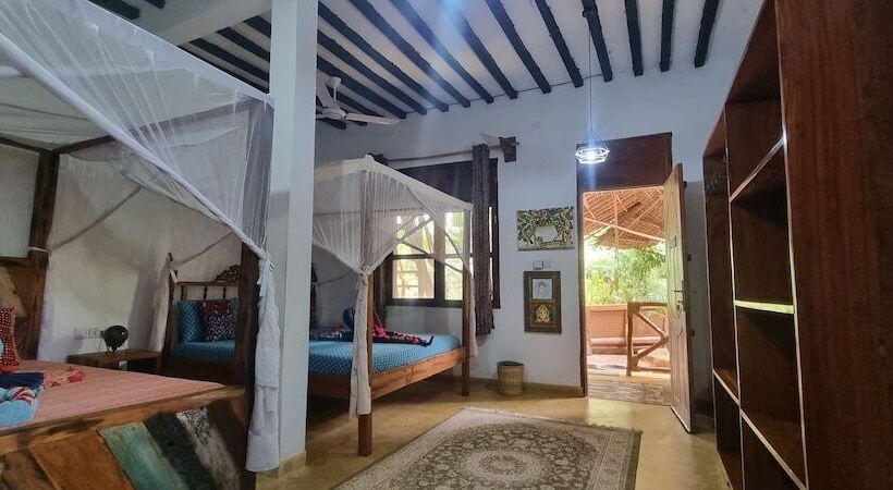 Семейное Студио, Salama & Mbuyuni Bungalows