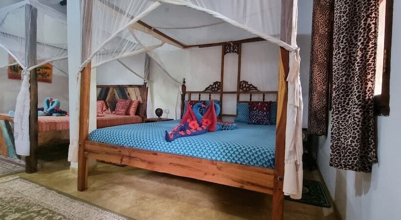 Семейное Студио, Salama & Mbuyuni Bungalows