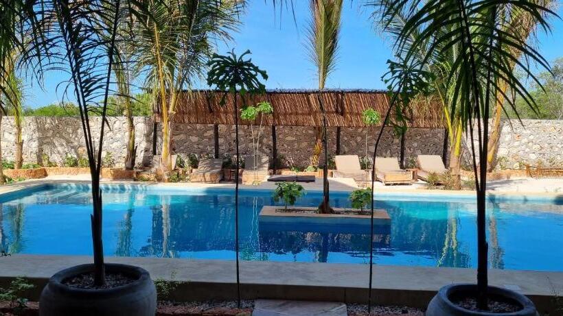 Бунгало Deluxe, Salama & Mbuyuni Bungalows