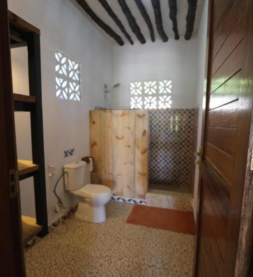 Бунгало Стандарт 2 Спальни, Salama & Mbuyuni Bungalows