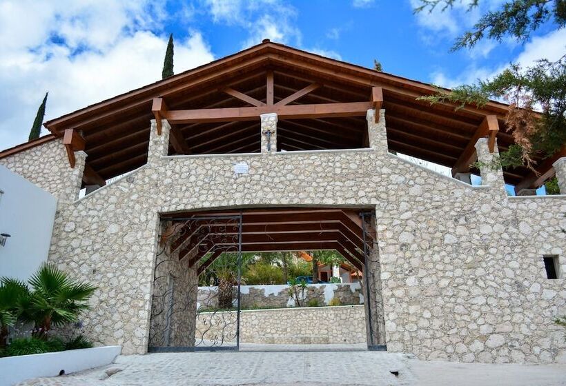 בקתת דלוקס בת חדר 1, Zidada Hotel And Chalets