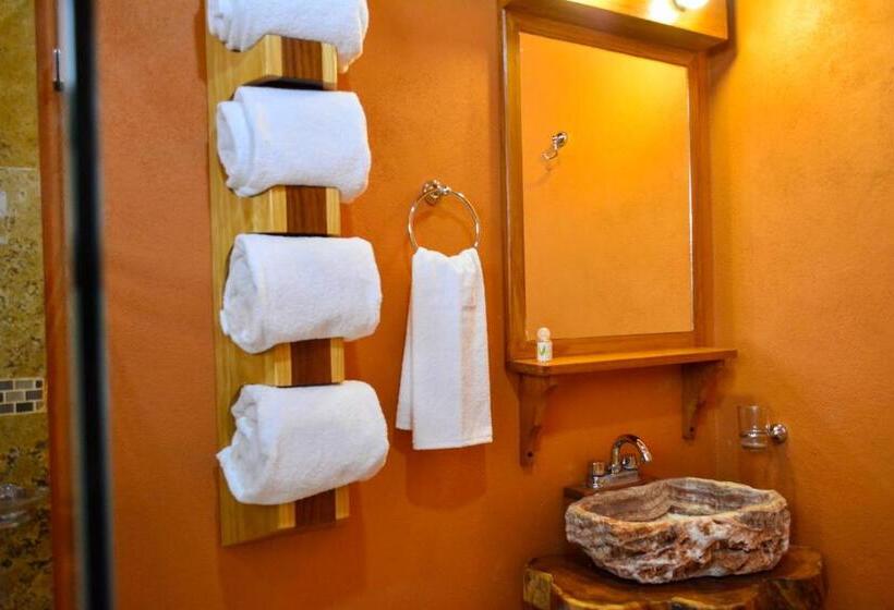 בקתת דלוקס בת חדר 1, Zidada Hotel And Chalets