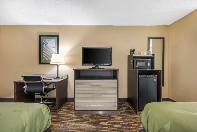 Номер Стандарт, Quality Inn Cullman I 65 Exit 310