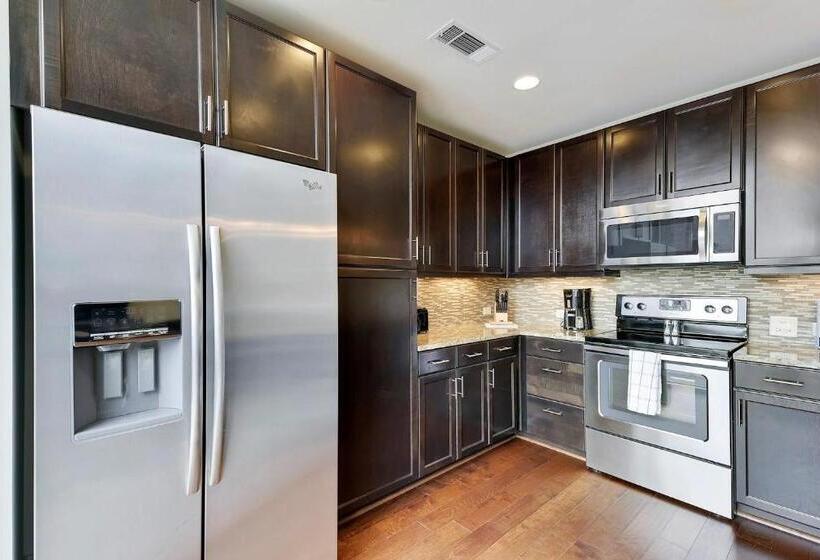 Апартаменты 2 Спальни, Kasa Lady Bird Lake Austin