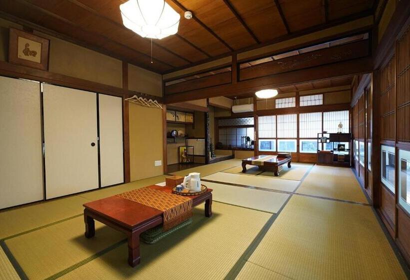 Президентский Люкс, Uji Tea Inn