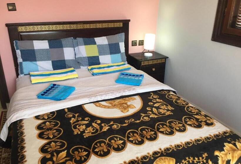 Номер Стандарт Вид на Сад, Tanja Lucia Hostel