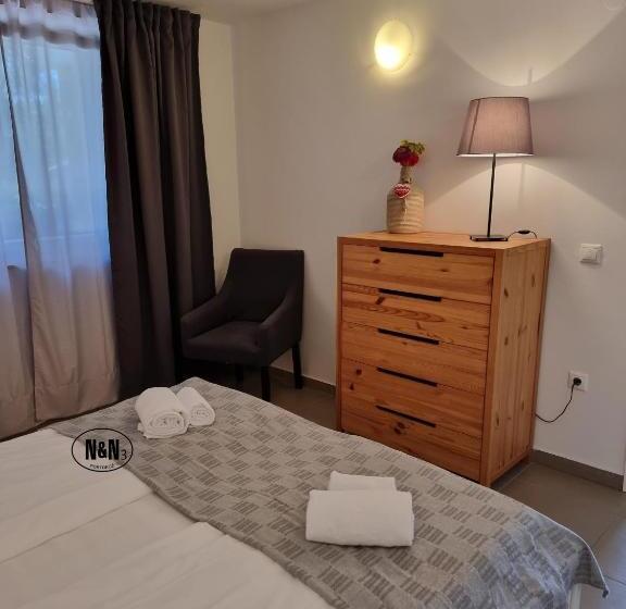 Апартаменты 1 Спальня, N&n Apartments And Rooms By Locap Group