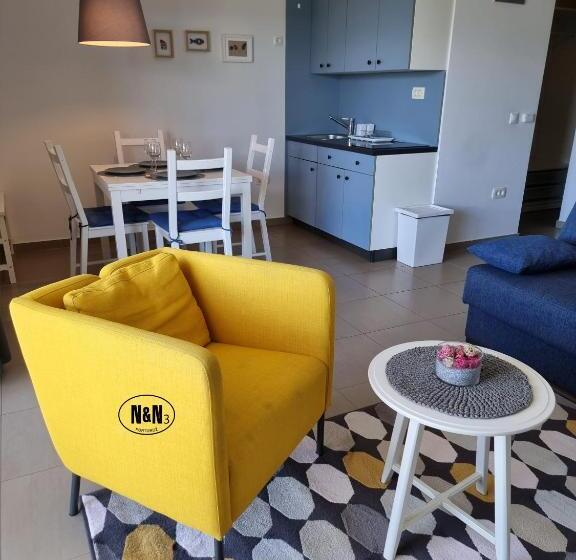 Апартаменты 1 Спальня, N&n Apartments And Rooms By Locap Group
