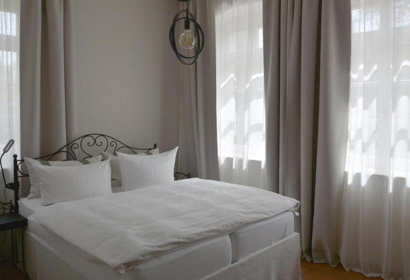 Номер Basic, Albergo Toscana