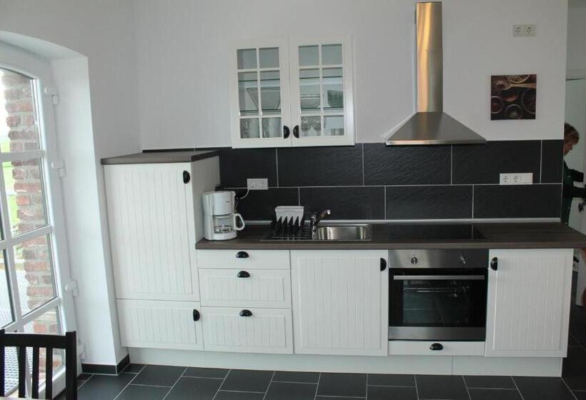 Дом 3 Спальни, Pension Hövelshof