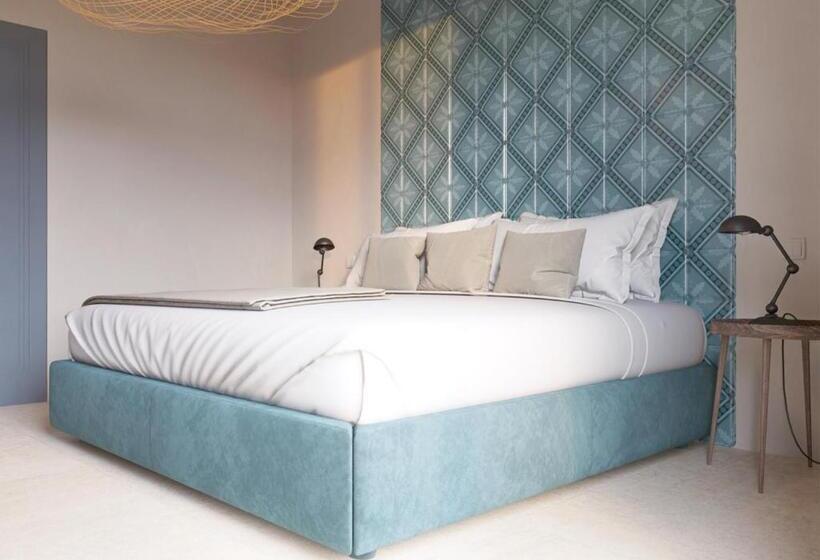 آپارتمان 1 خوابه با چشم‌انداز دریا, Resort Capo Bianco
