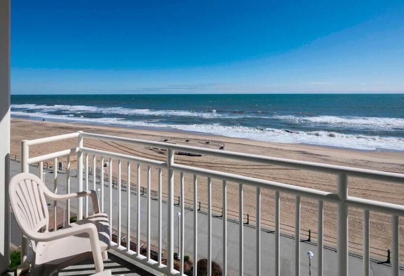 스탠다드 룸 킹사이즈 침대, Courtyard Virginia Beach Oceanfront/south