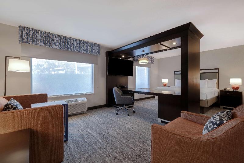 身障者適用スタンダードルーム, Crowne Plaza Cabana Hotel, An Ihg