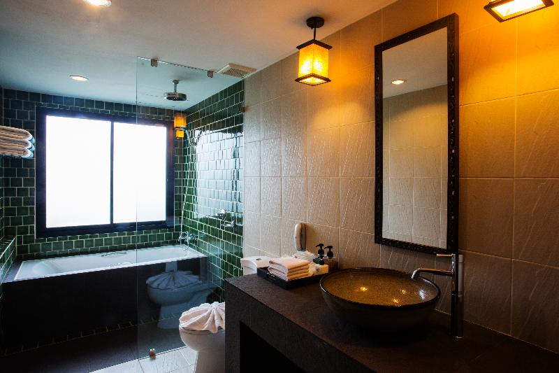 اتاق استاندارد با تخت بزرگ, Hilton Garden Inn Wichita Downtown