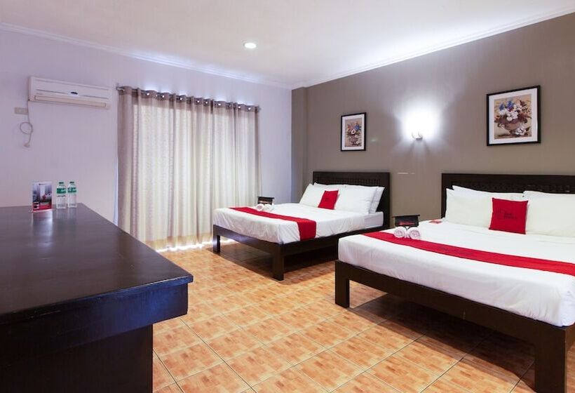 Family Room, Reddoorz @ Km 50 Aguinaldo Highway Tagaytay