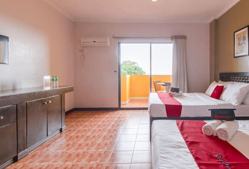 Family Room, Reddoorz @ Km 50 Aguinaldo Highway Tagaytay