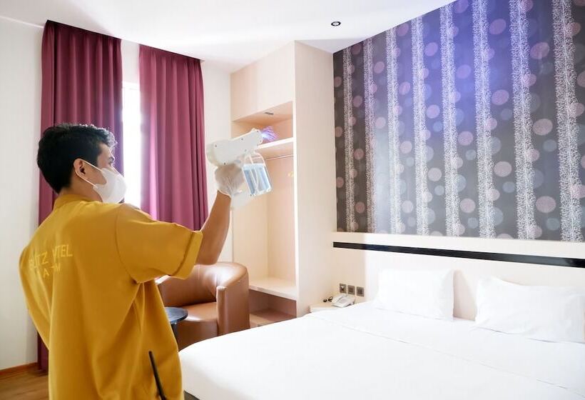 Номер Стандарт, Blitz Hotel Batam Centre